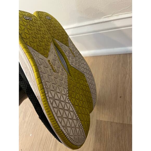 Musto -Dynamic PRO Size 9 Mens shoe sneaker - Picture 4 of 6